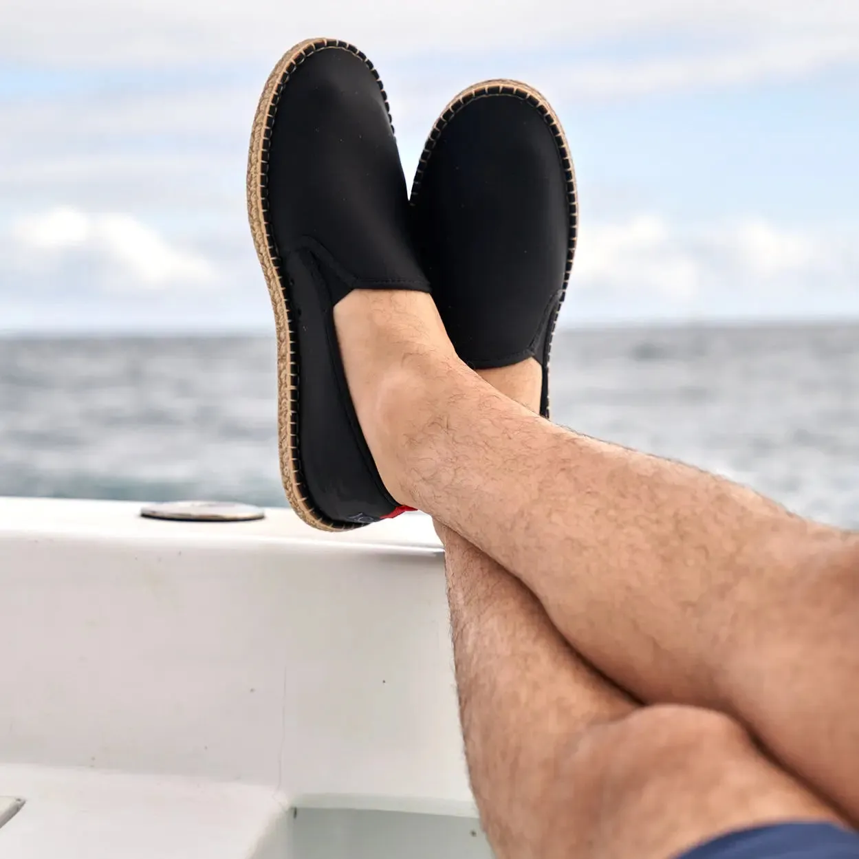 BLACK - MENS MARINER SLIP-ON